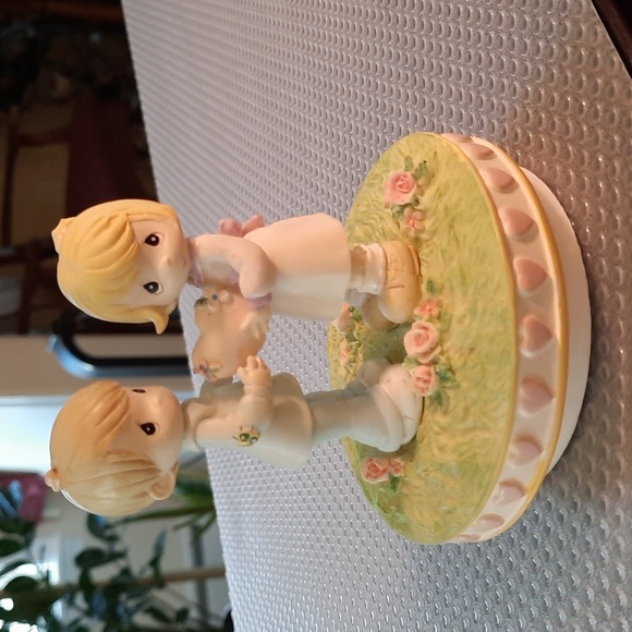 MUST $15 BUNDLE Precious Moments Jar Candle Topper - Picture 1 of 5